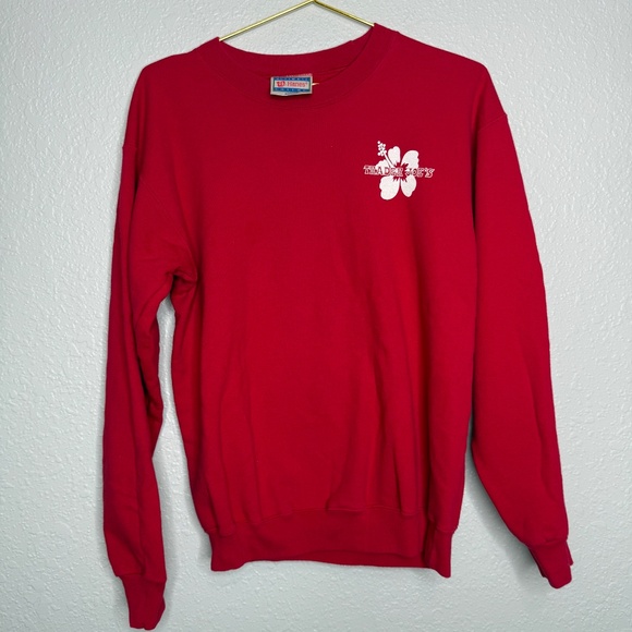Pre-Owned Red Trader Joe's crewneck sweatshirt w/hibiscus flower logo Size small - Picture 2 of 8